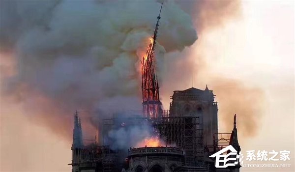 报道称法国巴黎圣母院突发大火