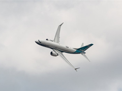 调查显示波音737 MAX防失速软件在埃航空难前反复重启
